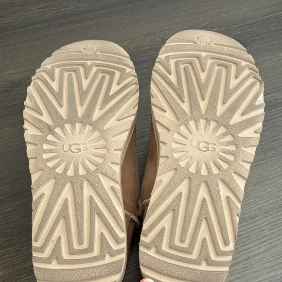 UGG Cream Shearling-Lined Ankle Boot - Picture 7 of 7